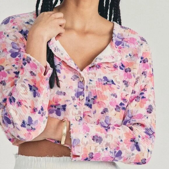 LoveShackFancy Ciel Floral Waffle Knit Button Cropped Cardigan- Heart Buttons, L - Picture 2 of 13
